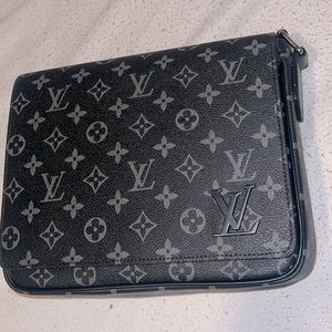 LV messenger bag